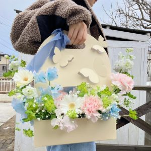 LINE_ALBUM_230508_11