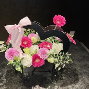 LINE_ALBUM_230508_5